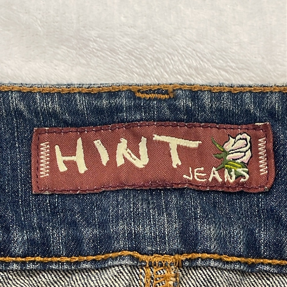 HINT JEANS MINI SKIRT. SIZE 11 JRS. - Picture 4 of 7